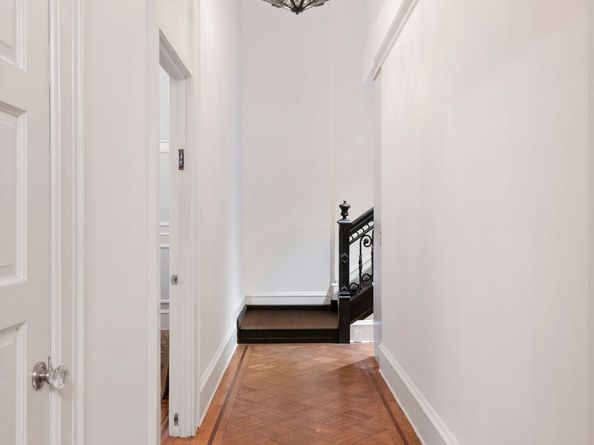 205 West 57th Street 3DB, New York NY 10019