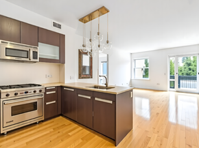 454 West 54th Street 3M, New York NY 10019