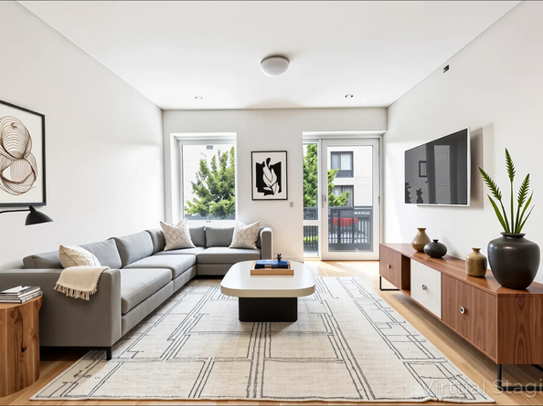 454 West 54th Street 3M, New York NY 10019