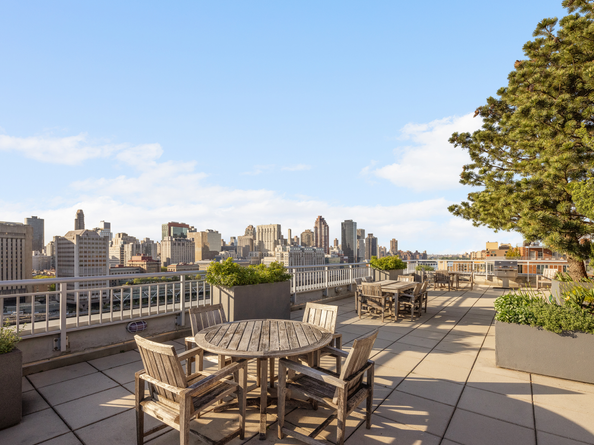425 Main Street 3P, New York NY 10044