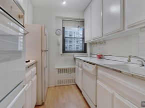 301 East 64th Street 9L, New York NY 10065