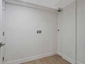 21-31 Shore Boulevard 1B, Queens NY 11105