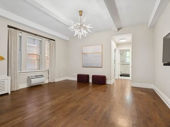 25 5th Avenue