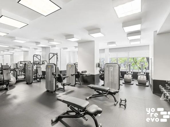 333 East 91st Street 9D, New York NY 10128