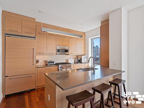 333 East 91st Street 9D, New York NY 10128