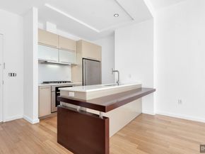 24-15 Queens Plaza N 10B, Queens NY 11101