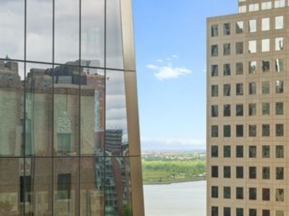 100 Barclay Street 17L, New York NY 10007