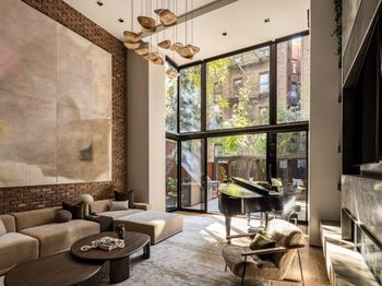 80 West Washington Place