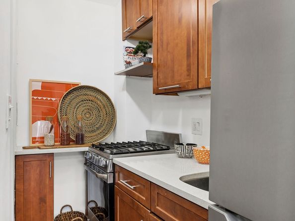 195 Willoughby Avenue 905, Brooklyn NY 11205