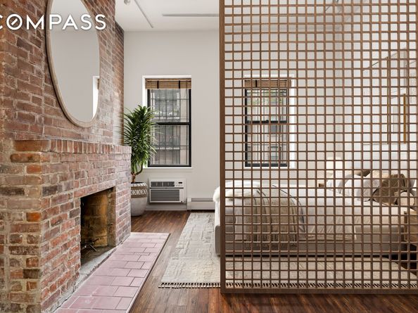 351 West 53rd Street 4E, New York NY 10019