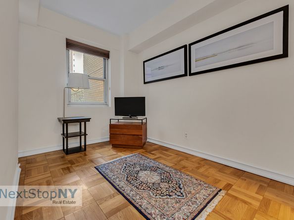 345 East 56th Street 2B, New York NY 10022