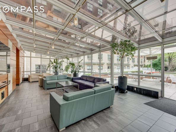 516 West 47th Street N7A, New York NY 10036