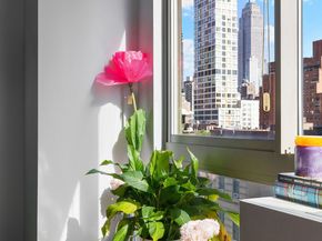 242 East 25th Street 9E, New York NY 10010