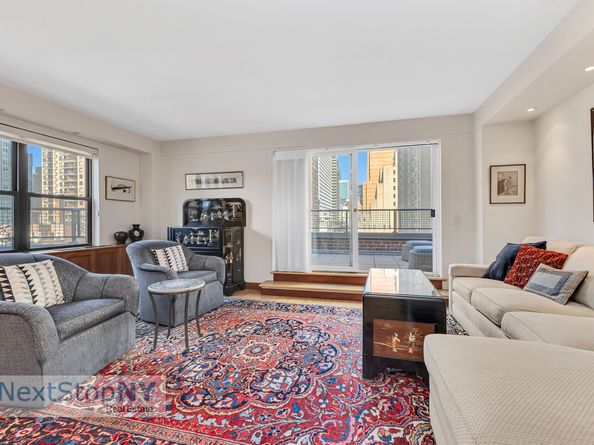 333 East 55th Street 12DE, New York NY 10022