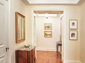 447 East 57th Street 10B, New York NY 10022