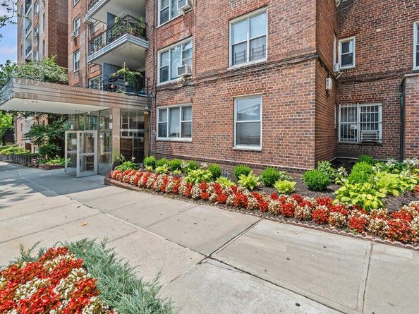 3299 Cambridge Avenue 8J, Bronx NY 10463
