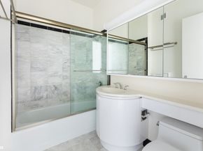 200 East 32nd Street 25B, New York NY 10016