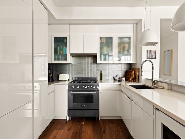 100 Jay Street 17H, Brooklyn NY 11201