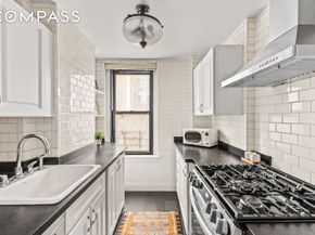 70 East 96th Street 2D, New York NY 10128
