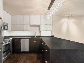 2 South End Avenue 2F, New York NY 10280