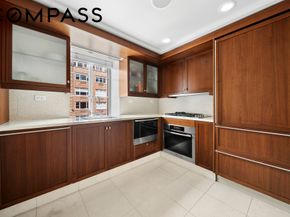140 East 63rd Street 9E, New York NY 10065