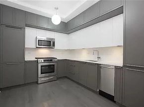 416 West 52nd Street 610, New York NY 10019