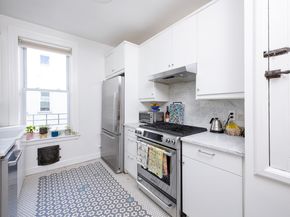 574 44th Street 3C, Brooklyn NY 11220