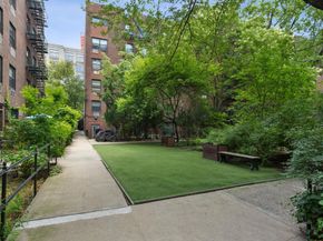 125 Barrow Street 4BB, New York NY 10014