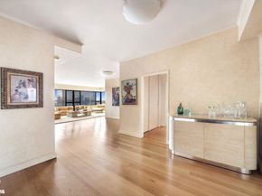 425 East 58th Street 25B, New York NY 10022
