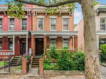 637 Saratoga Avenue