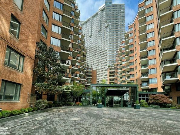 60 Sutton Place S 3EN, New York NY 10022
