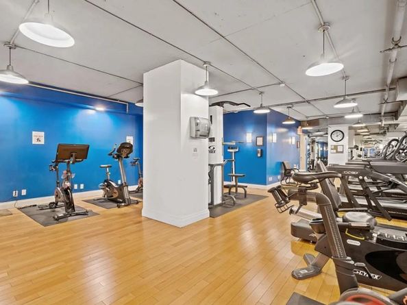 212 East 47th Street 6G, New York NY 10017