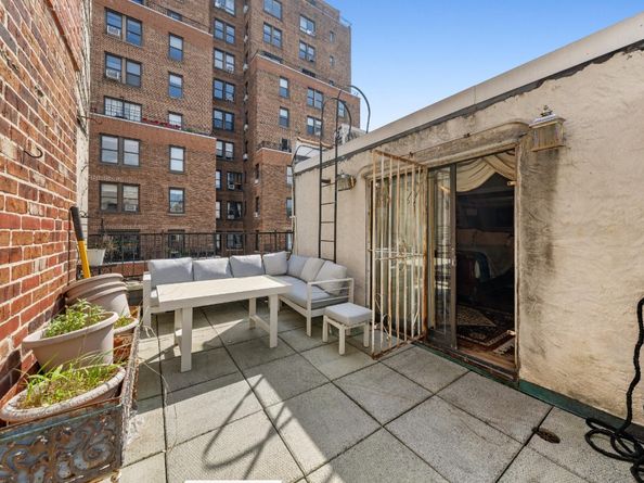 34 West 74th Street PHB, New York NY 10023