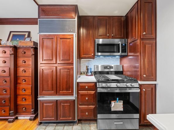 34 West 74th Street PHB, New York NY 10023