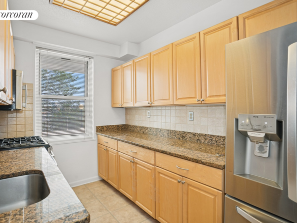 2400 Johnson Avenue 1K, Bronx NY 10463