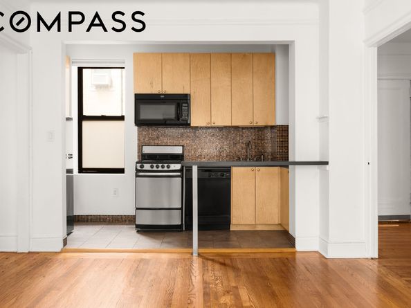 253 West 16th Street 1B, New York NY 10011