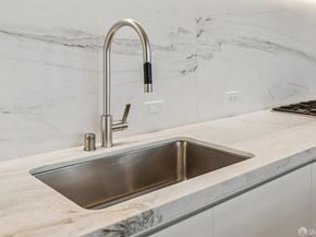 1 Steuart Lane 201, San Francisco CA 94105