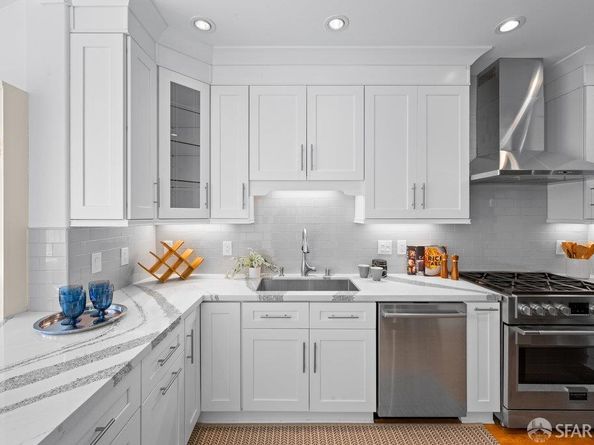 4111 17th Street, San Francisco CA 94114