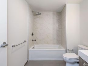 52 Innes Court 308, San Francisco CA 94124