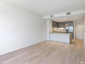 52 Innes Court 308, San Francisco CA 94124