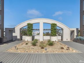 8200 Oceanview Terrace 414, San Francisco CA 94132