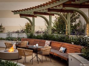 875 California Street 202, San Francisco CA 94108
