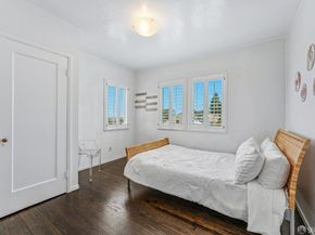 2990 Barrett Street, Oakland CA 94605