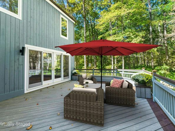 90 Old Stagecoach Road, Redding CT 06896
