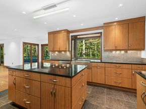 90 Old Stagecoach Road, Redding CT 06896