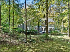 90 Old Stagecoach Road, Redding CT 06896