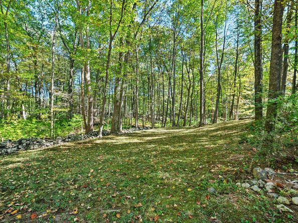 90 Old Stagecoach Road, Redding CT 06896