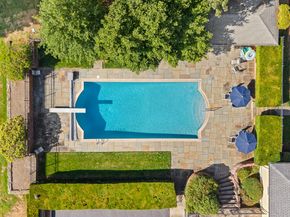 81 Plymouth Avenue, Trumbull CT 06611