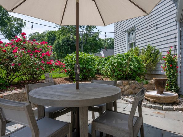 3 Bittersweet Trail, Norwalk CT 06853