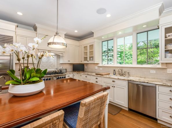 3 Bittersweet Trail, Norwalk CT 06853